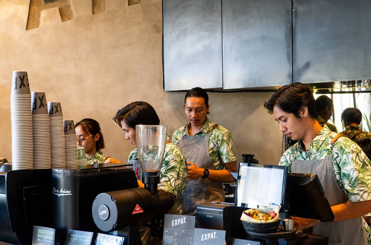 Expat. Roasters Beachwalk - Baristas