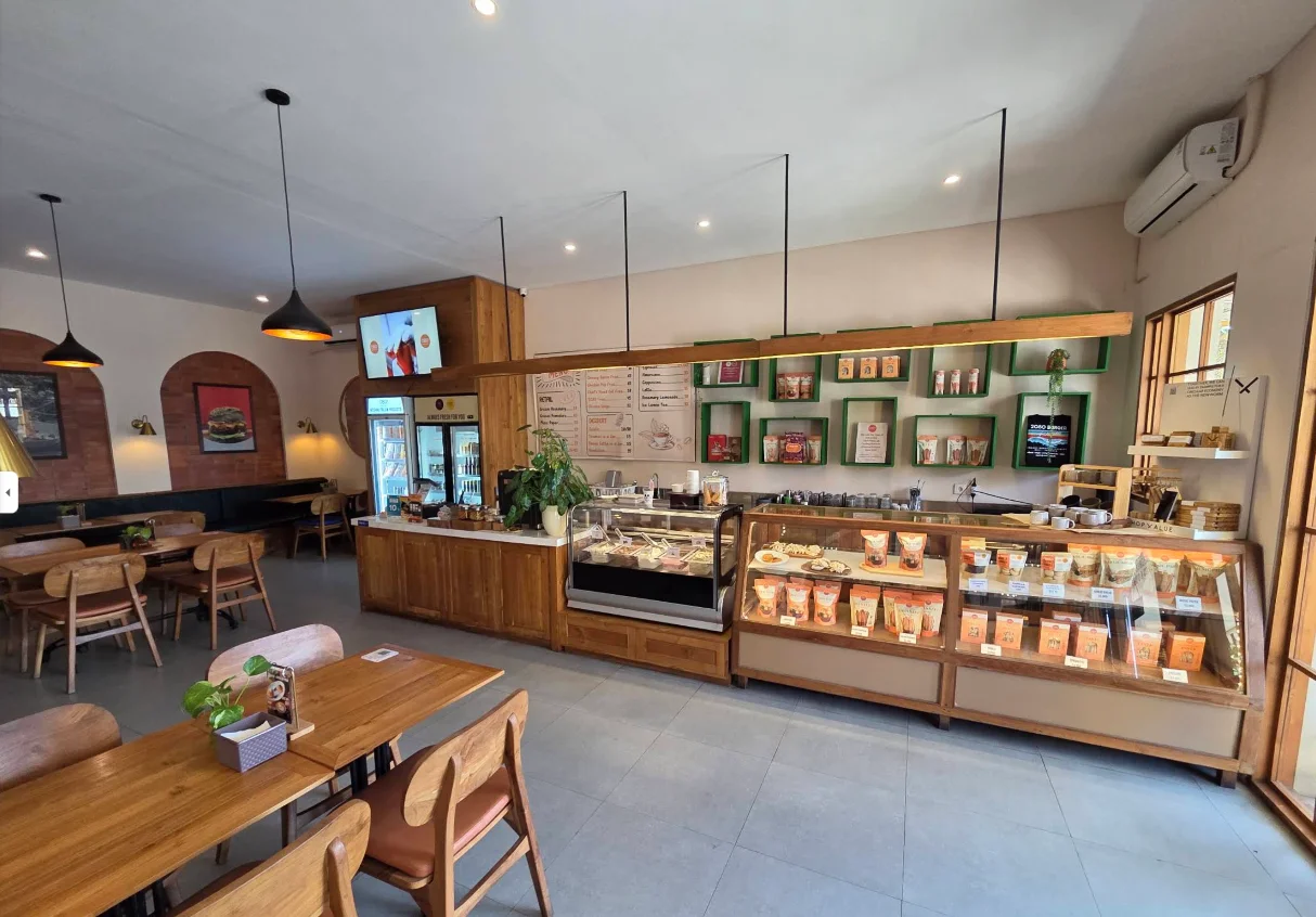 2080 Burger Sanur - Interior